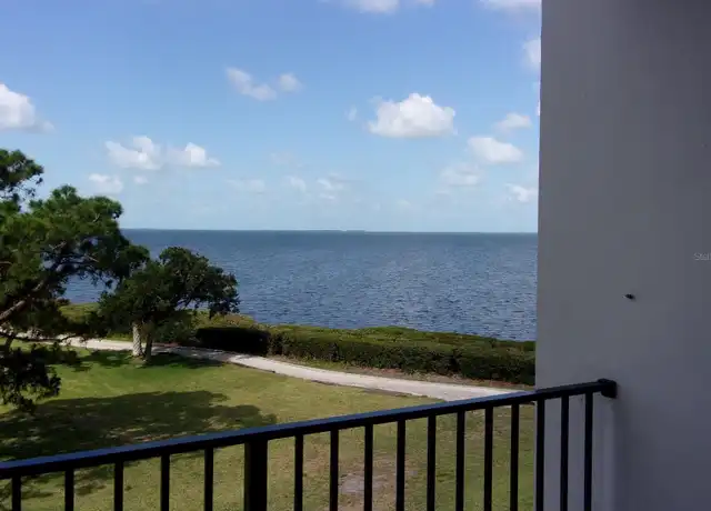 Property at 332 Mariner Dr, Tarpon Springs, FL, 34689, 2 beds, 2 baths, [object Object]