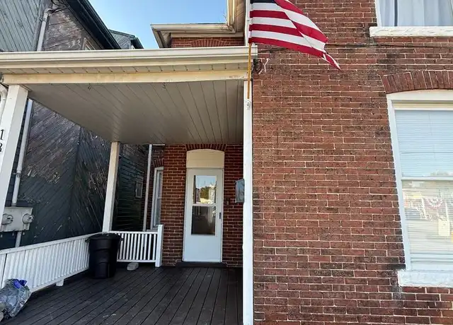 Property at 131 W Pike St, Canonsburg, PA, 15317, 3 beds, 1 bath, [object Object]