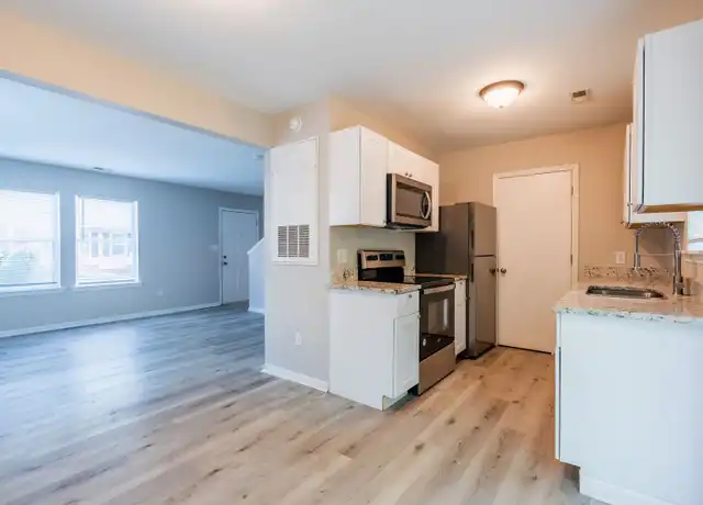 Property at 608 Hilltop Dr, Raleigh, NC, 27610, 2 beds, 1 bath, [object Object]