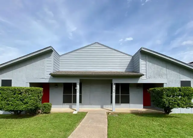 Property at 2749 Parkchester Dr, Arlington, TX, 76015, 2 beds, 1.5 baths, [object Object]