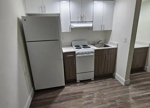 Property at 18335 NW 68th Ave Unit 700-410A, Hialeah, FL, 33015, 1 bed, 1 bath, [object Object]