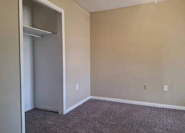 Property at 49 Hillcrest Dr, Hattiesburg, MS, 39402, 2 beds, 1 bath, [object Object]