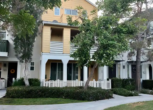 Property at 51 Palladium Ln, Ladera Ranch, CA, 92694, 2 beds, 2.5 baths, [object Object]