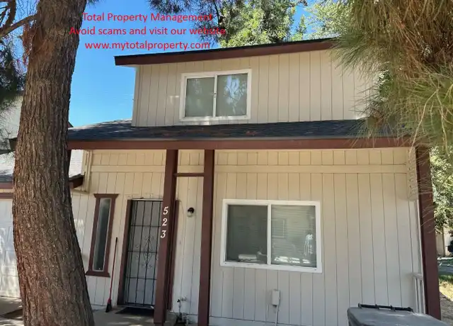 Property at 523 W Meadow Ct, Tulare, CA, 93274, 2 beds, 1.5 baths, [object Object]