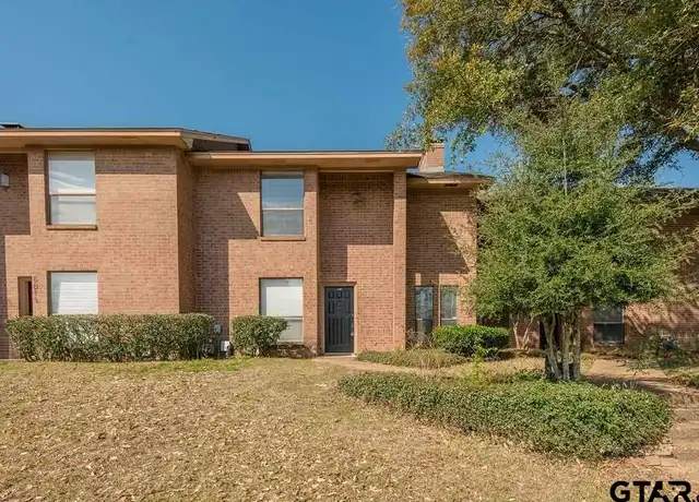 Property at 5809 Hollytree Dr, Tyler, TX, 75703, 2 beds, 2 baths, [object Object]