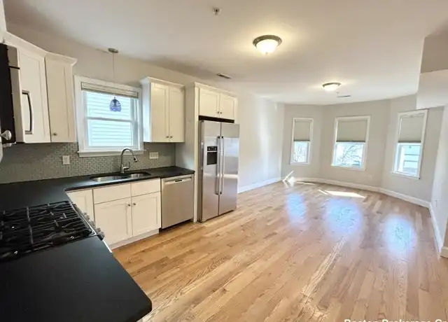 Property at 995 Dorchester Ave, Dorchester, MA, 02125, 3 beds, 2 baths, [object Object]