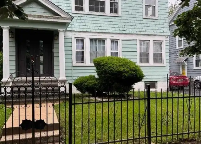 Property at 33-35 Grumman Ave, Newark, NJ, 07112, 2 beds, 1 bath, [object Object]