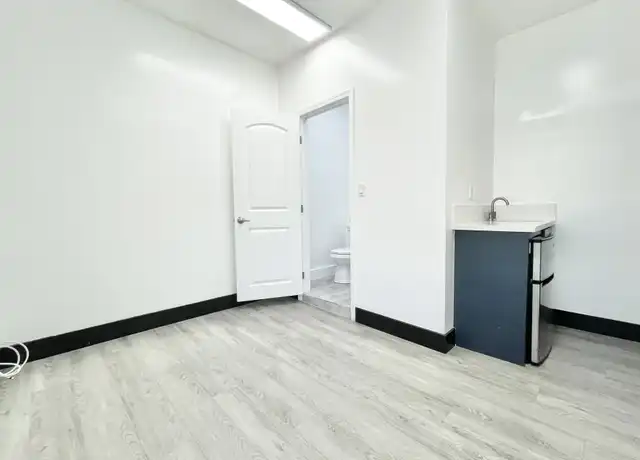 Property at 434 East Avenue 28 Unit 101, Lincoln Heights, CA, 90031, 0 beds, 1 bath, [object Object]