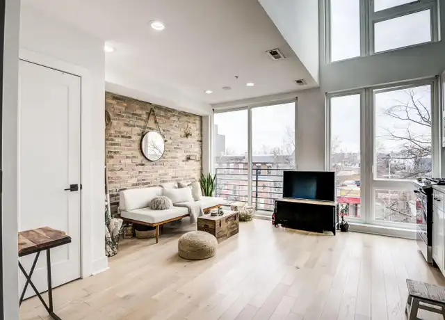 Property at 3916 14th St NW #4, Washington, DC, 20011, 1 bed, 1 bath, [object Object]