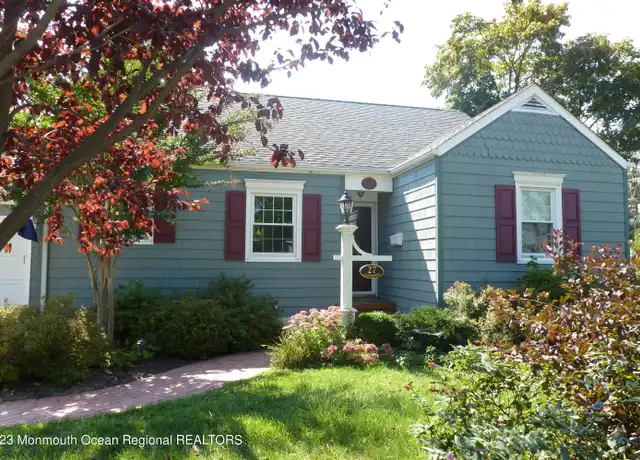 Property at 27 Lakewood Rd, Manasquan, NJ, 08736, 2 beds, 2.5 baths, [object Object]