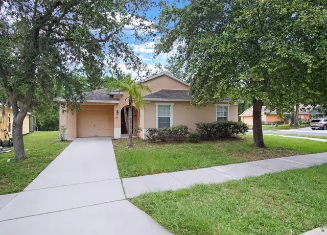Property at 103 Ridgebrook Ct, Davenport, FL, 33896, 5 beds, 3 baths, [object Object]