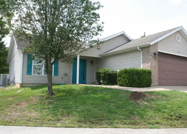 Property at 254 Forest Ln, Branson, MO, 65616, 3 beds, 2 baths, [object Object]