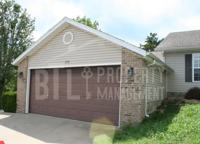 Property at 254 Forest Ln, Branson, MO, 65616, 3 beds, 2 baths, [object Object]