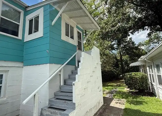 Property at 2413 Beaufort Ave Unit A, Virginia Beach, VA, 23455, 2 beds, 1 bath, [object Object]
