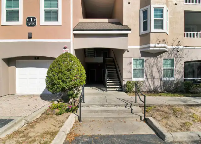 Property at 3315 Parkchester Square Blvd, Orlando, FL, 32835, 2 beds, 1 bath, [object Object]