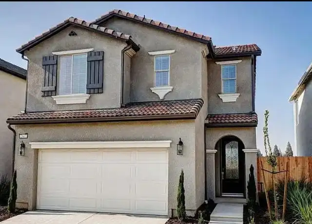 Property at 2807 N Leya Dr, Fresno, CA, 93727, 3 beds, 3 baths, [object Object]
