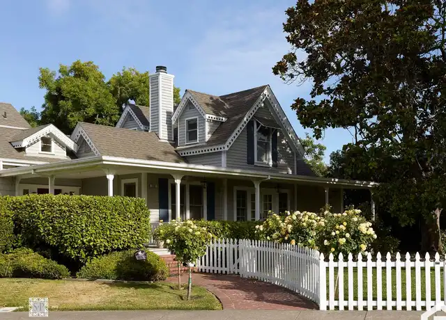 Property at 800 5th St E, Sonoma, CA, 95476, 3 beds, 4 baths, [object Object]