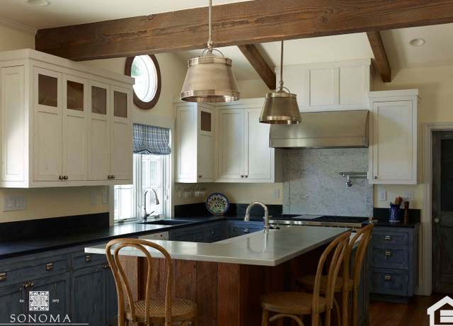 Photo of 800 5th St E, Sonoma, CA 95476