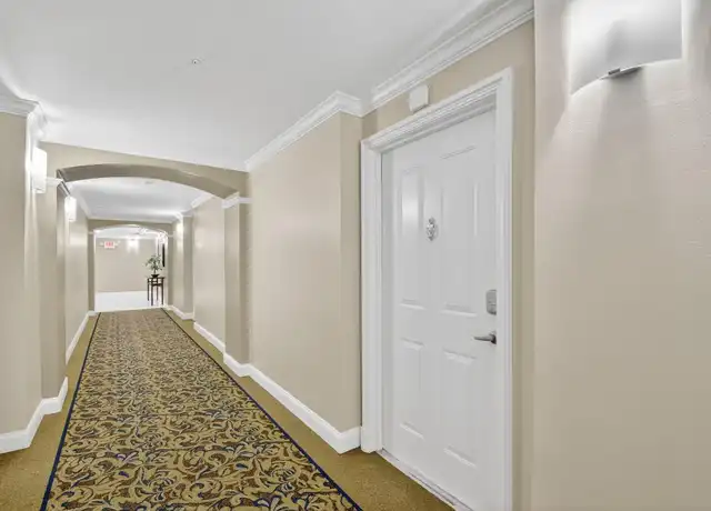 Property at 600 S Dixie Hwy #251, West Palm Beach, FL, 33401, 1 bed, 1 bath, [object Object]