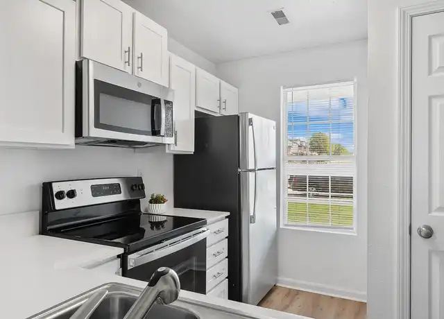 Property at ReNew Edwardsville Apartment Collection - 11 S Cherry Hls, Edwardsville, IL, 62025, 2-3 beds, 1.5-3 baths, [object Object]