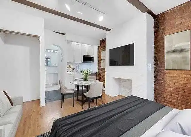 Property at 224 Sullivan St Unit B34, New York, NY, 10012, 0 beds, 1 bath, [object Object]