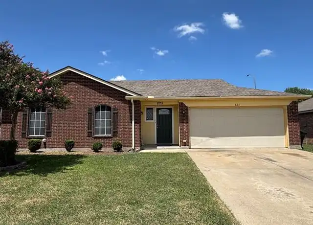 Property at 823 Colson Dr, Arlington, TX, 76002, 3 beds, 2 baths, [object Object]
