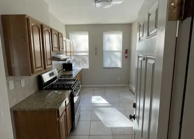 Property at 214 Riverview Pl Unit 2, Cliffside Park, NJ, 07010, 2 beds, 1 bath, [object Object]