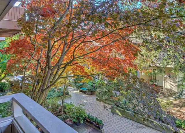 Property at 832 100th Ave NE #104, Bellevue, WA, 98004, 2 beds, 1 bath, [object Object]