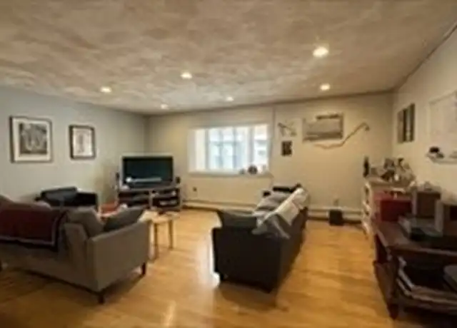 Property at 115 Highland Ave #14, Somerville, MA, 02143, 2 beds, 1 bath, [object Object]