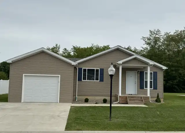 Property at 4290 Ohio 601 Unit 105, Norwalk, OH, 44857, 3 beds, 2 baths, [object Object]