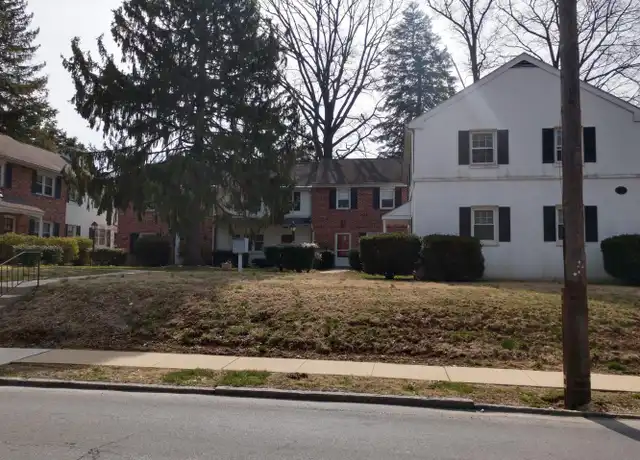 Property at 50 W Marshall St, West Chester, PA, 19380, 2 beds, 1.5 baths, [object Object]