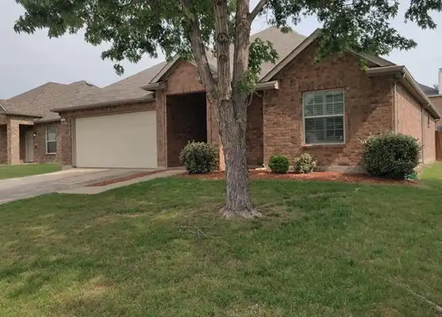 Property at 1917 Silver Leaf Dr, Little Elm, TX, 75068, 3 beds, 2 baths, [object Object]