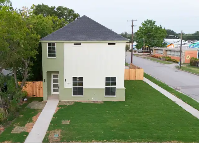 Property at 2900 Livingston Ave Unit Full Unit, Fort Worth, TX, 76110, 5 beds, 5.5 baths, [object Object]
