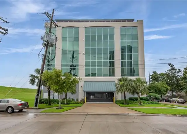 Property at 3901 Ridgelake Dr Unit 4A, Metairie, LA, 70002, 3 beds, 2.5 baths, [object Object]