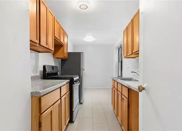 Property at 321 Harvard St, Cambridge, MA, 02139, 2 beds, 1 bath, [object Object]