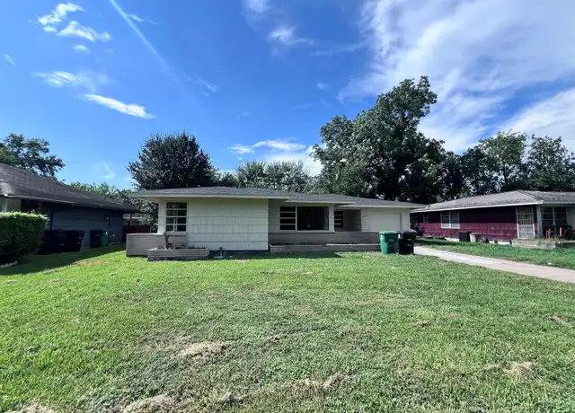 Property at 5742 Flamingo Dr, Houston, TX, 77033, 3 beds, 2 baths, [object Object]