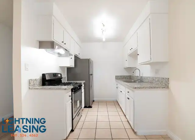 Property at 10522 S Figueroa St Unit 20D, Los Angeles, CA, 90003, 2 beds, 1 bath, [object Object]