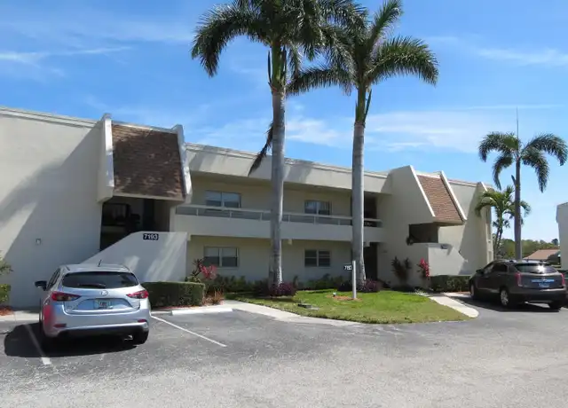 Property at 7193 W Country Club Dr N #138, Sarasota, FL, 34243, 1 bed, 1.5 baths, [object Object]