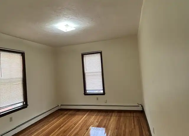 Property at 20 Sutton St Unit 2, Mattapan, MA, 02126, 4 beds, 1 bath, [object Object]
