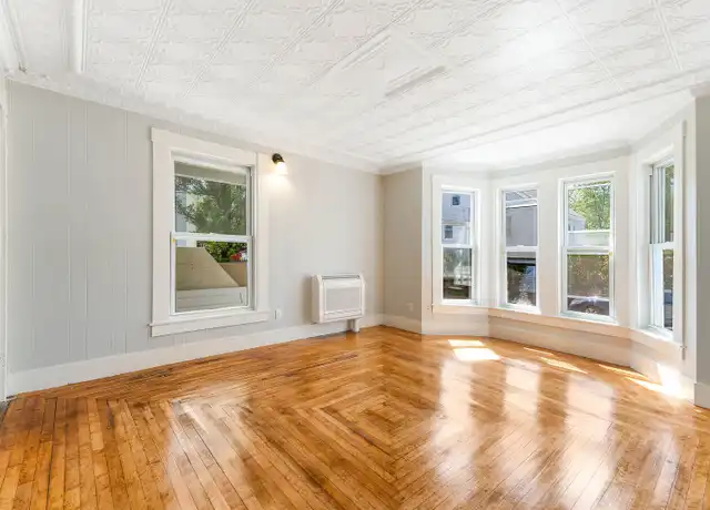 Property at 38 New York St, Dover, NH, 03820, 2 beds, 1 bath, [object Object]