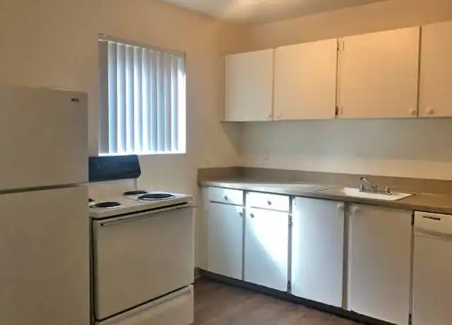 Property at 14650 NW Cornell Rd Unit 26, Portland, OR, 97229, 1 bed, 1 bath, [object Object]