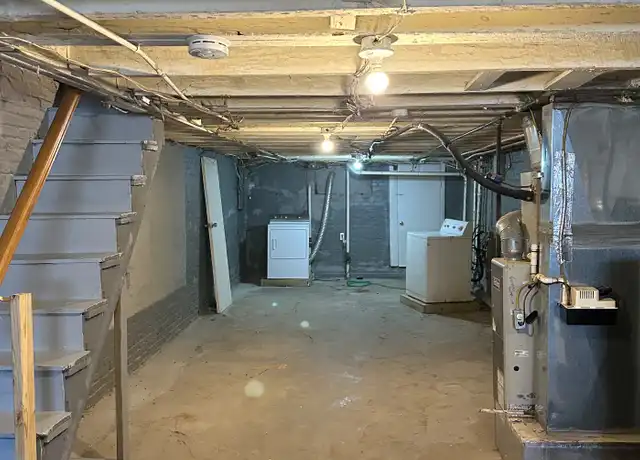 Property at 803 N Lakewood Ave, Baltimore, MD, 21205, 2 beds, 1 bath, [object Object]