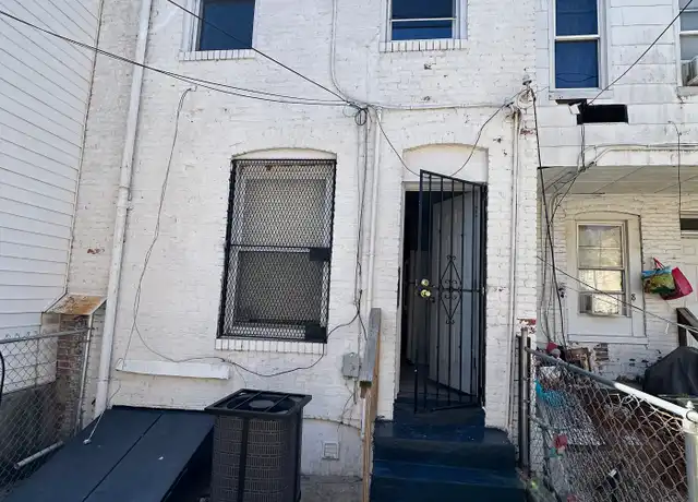 Property at 803 N Lakewood Ave, Baltimore, MD, 21205, 2 beds, 1 bath, [object Object]