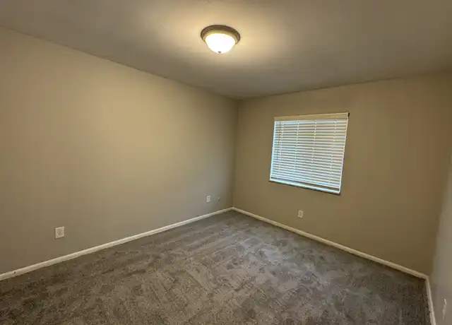 Property at 9124 E 10th St, Indianapolis, IN, 46229, 2 beds, 1 bath, [object Object]