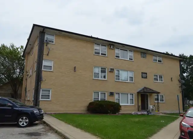 Property at 7745 Adams St Unit 3W, Forest Park, IL, 60130, 2 beds, 1 bath, [object Object]