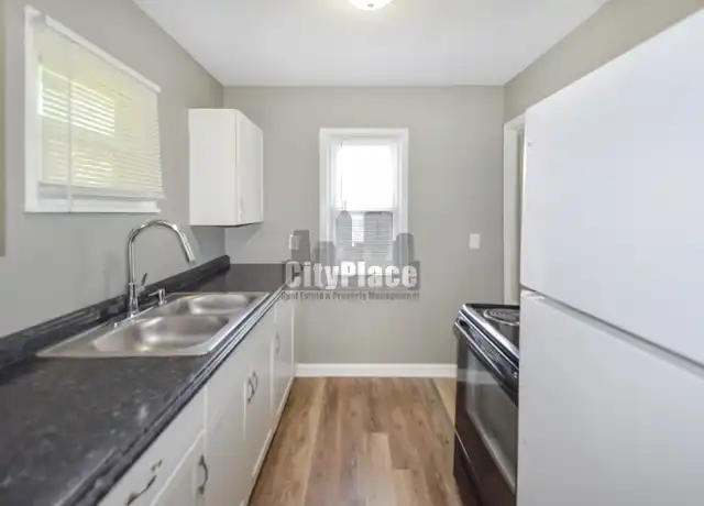 Property at 4226 Woodridge Blvd, Indianapolis, IN, 46205, 2 beds, 1 bath, [object Object]