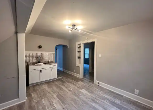 Property at 2484 W Chambers St, Milwaukee, WI, 53206, 2 beds, 1 bath, [object Object]