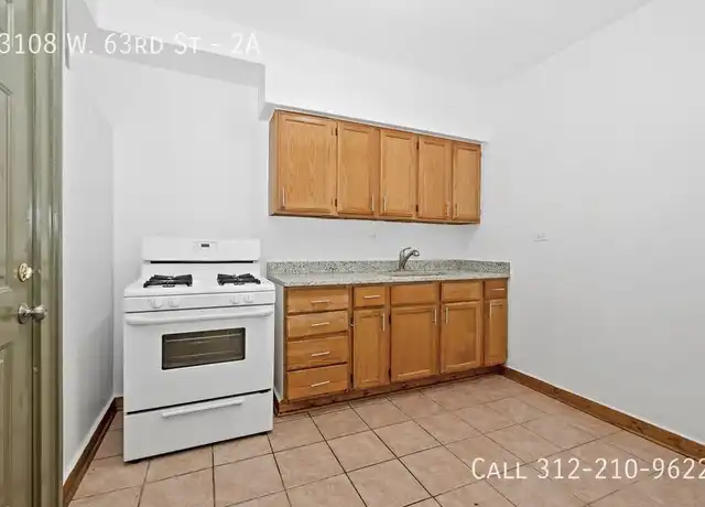 Property at 3108 W 63rd St Unit 2A, Chicago, IL, 60629, 2 beds, 1 bath, [object Object]