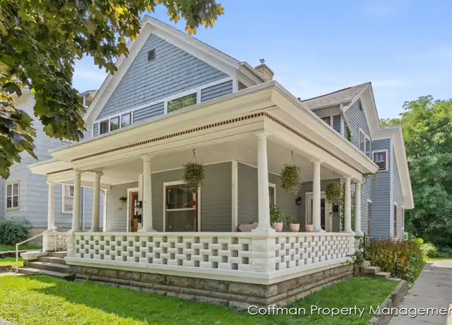 Property at 318 Washington St SE Unit 2, Grand Rapids, MI, 49503, 2 beds, 1 bath, [object Object]