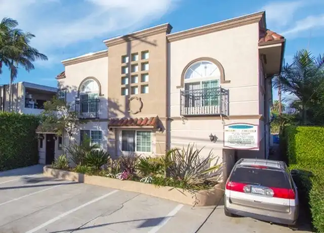Property at 4106 Inglewood Blvd Unit 5, Los Angeles, CA, 90066, 2 beds, 2 baths, [object Object]